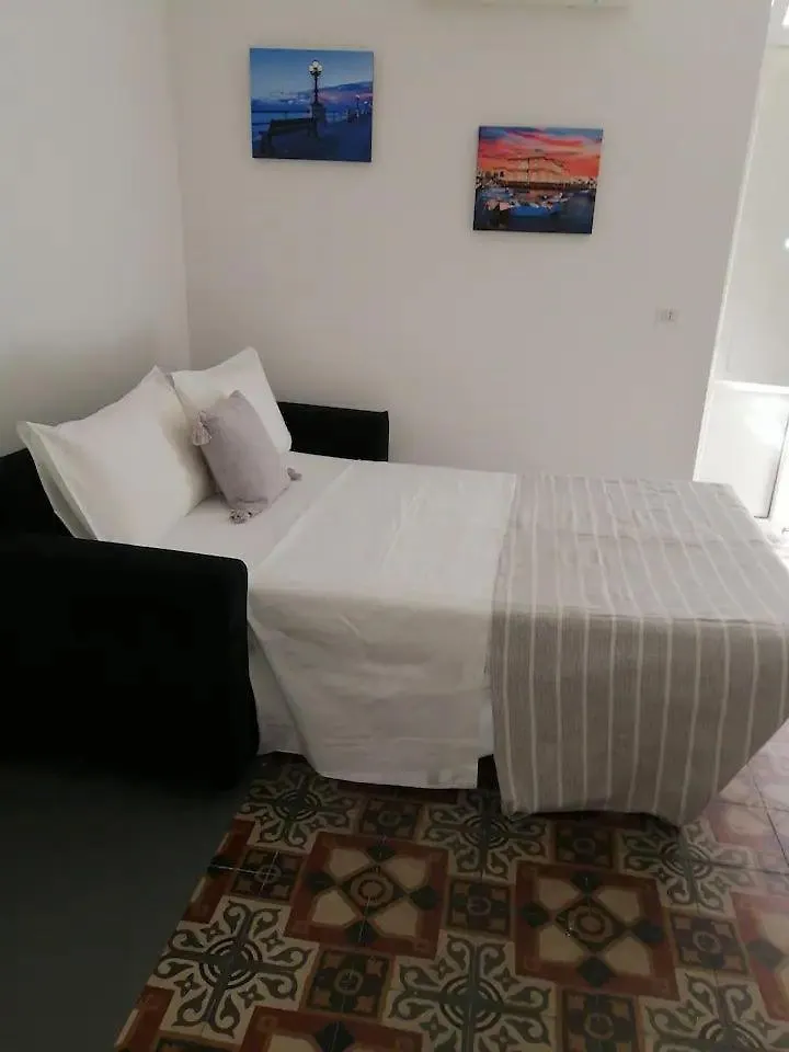 Dimora Scarpa Apartment Bari