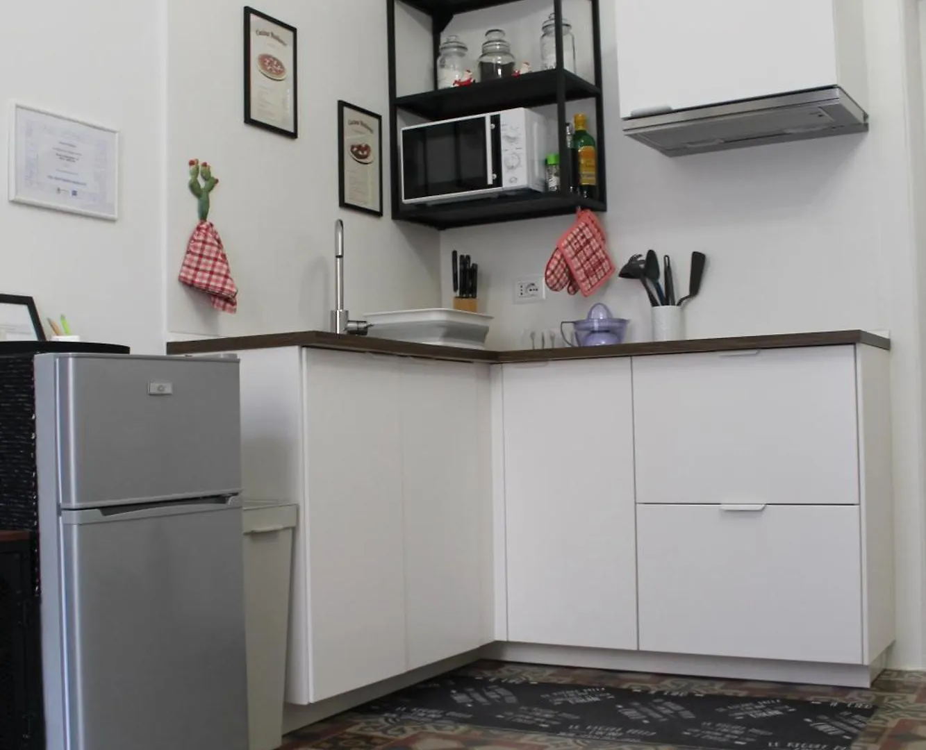Dimora Scarpa Apartment Bari Italy
